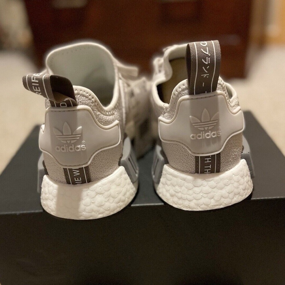 ADIDAS | NMD R1 - Picture 3 of 8
